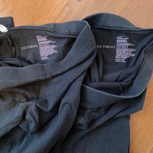 Two pairs victorias secret black legging - Picture 2 of 3